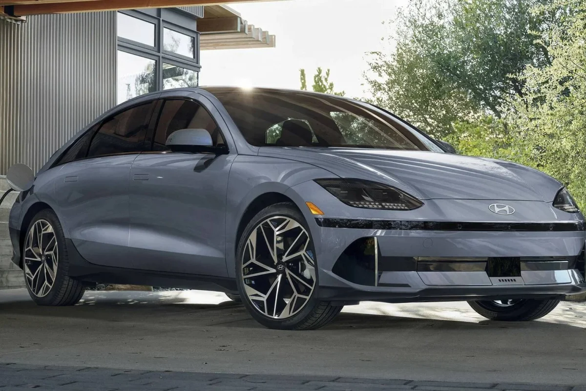 Ioniq